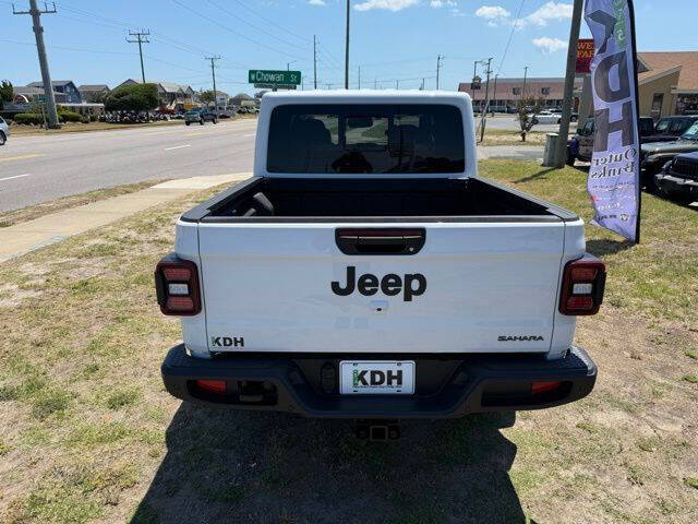 2026 Jeep Gladiator Sahara