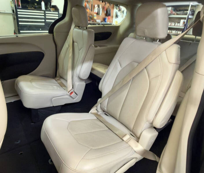2019 Chrysler Pacifica Touring L