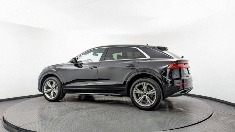 2022 Audi Q8 quattro Premium Plus 55 TFSI