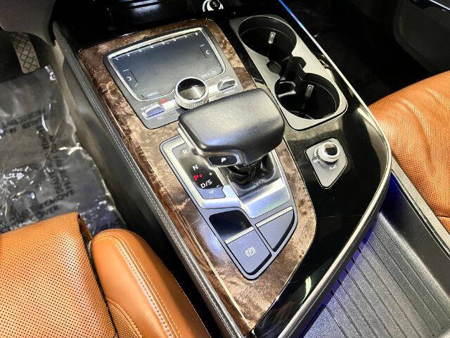 2017 Audi Q7 3.0T quattro Prestige