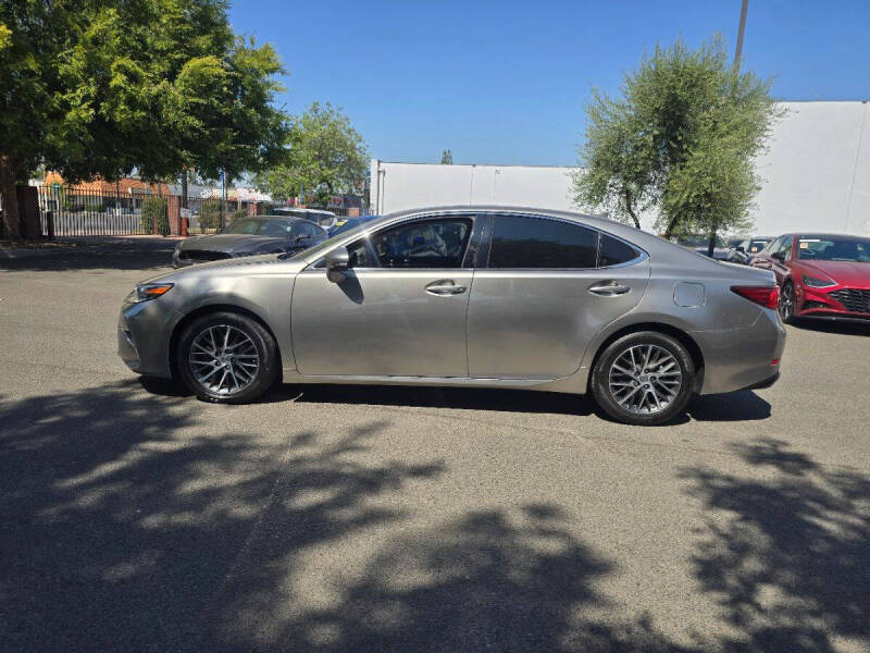 2017 Lexus ES 350