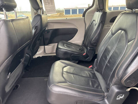 2019 Chrysler Pacifica Touring L