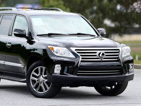 2015 Lexus LX 570