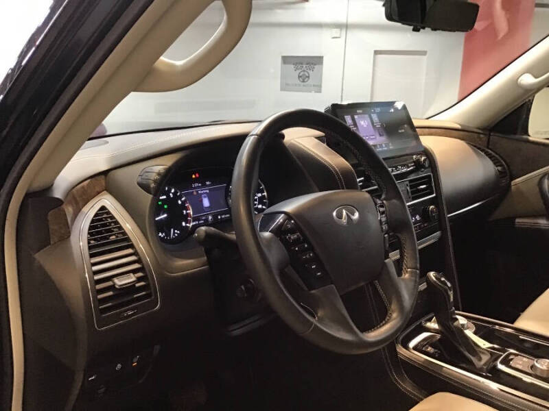 2022 Infiniti QX80 Premium Select