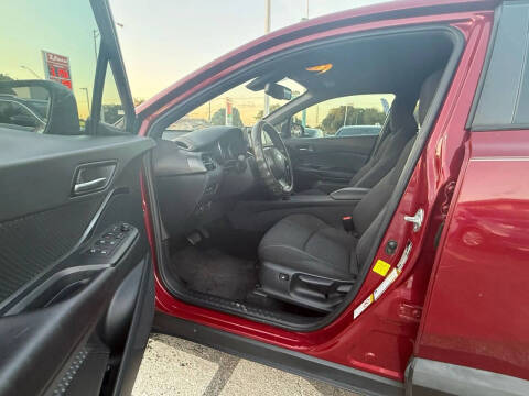 2018 Toyota C-HR XLE Premium