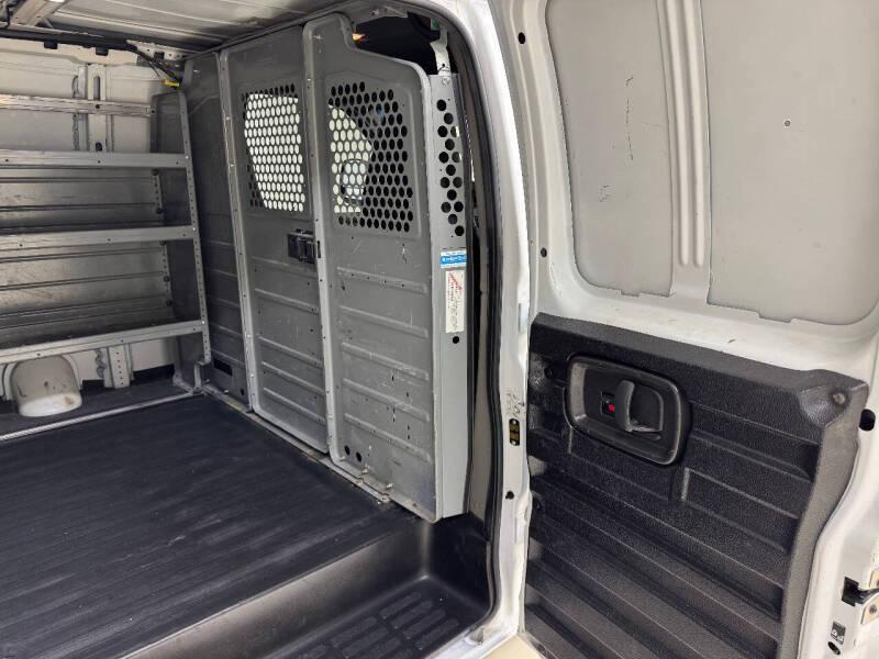 2016 Chevrolet Express 2500