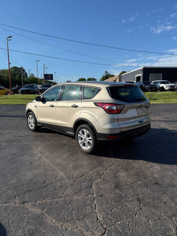 2017 Ford Escape S