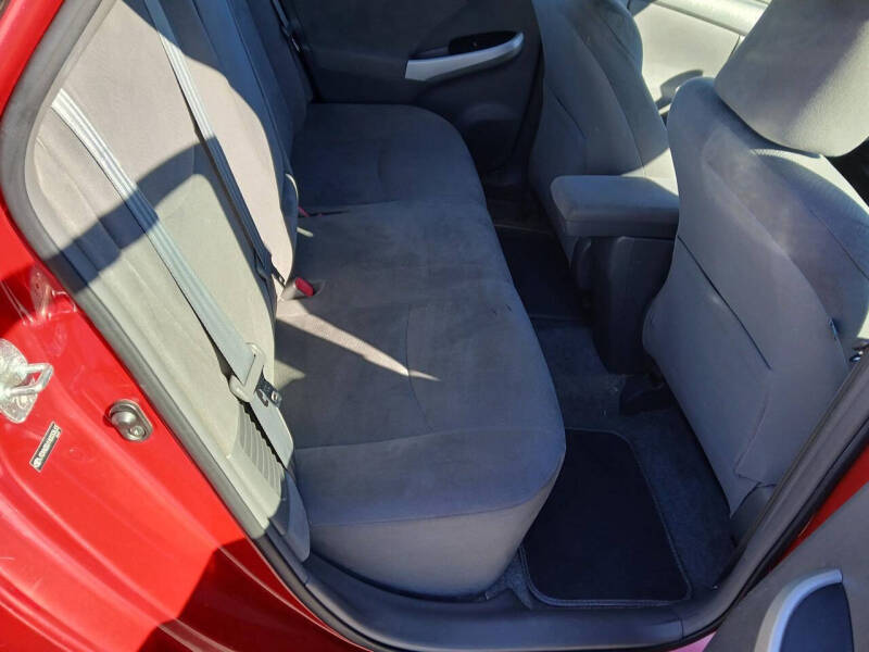 2010 Toyota Prius I