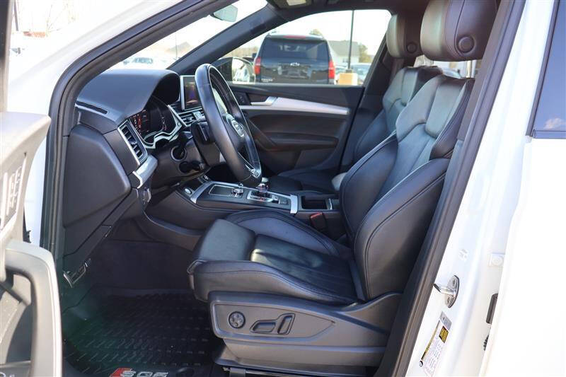 2019 Audi SQ5 3.0T quattro Premium Plus