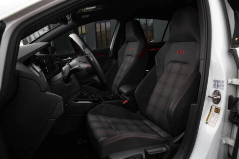 2023 Volkswagen Golf GTI 40th Anniversary Edition