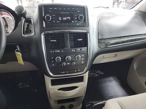 2016 Dodge Grand Caravan SE