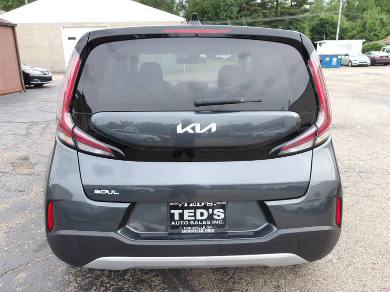 2023 Kia Soul LX