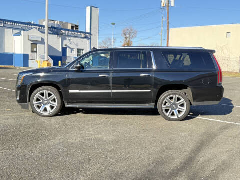 2019 Cadillac Escalade ESV Luxury