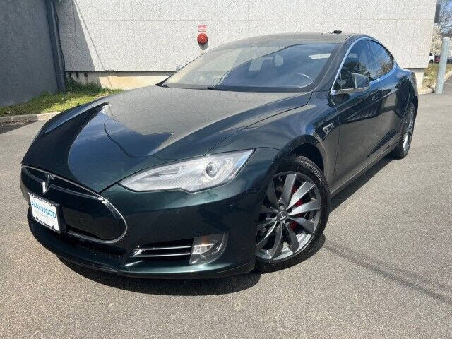 2014 Tesla Model S for sale at CTCG AUTOMOTIVE in South Amboy NJ