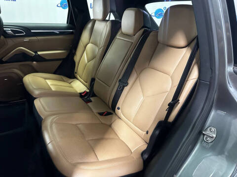 2017 Porsche Cayenne S