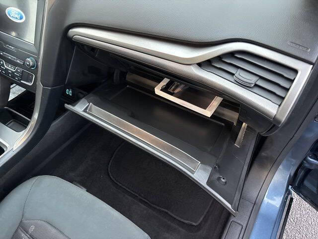 2019 Ford Fusion Hybrid SE