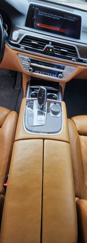 2016 BMW 7 Series 740i