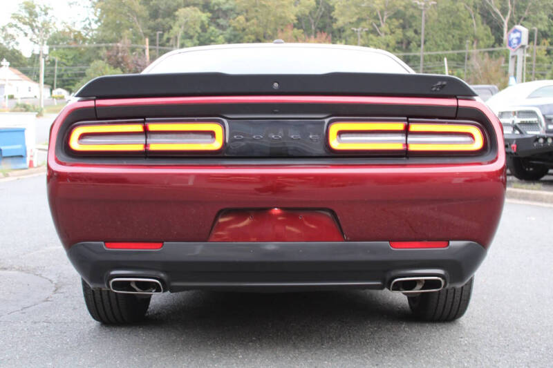 2022 Dodge Challenger SXT