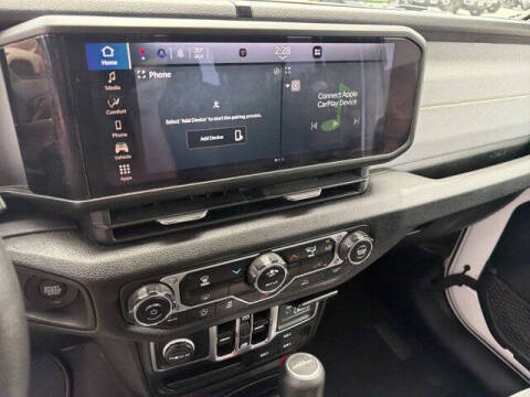 2025 Jeep Gladiator NightHawk