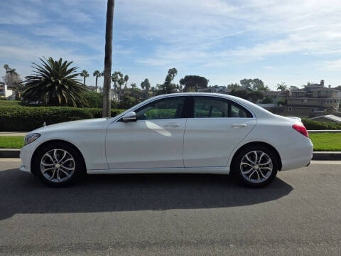 2016 Mercedes-Benz C-Class