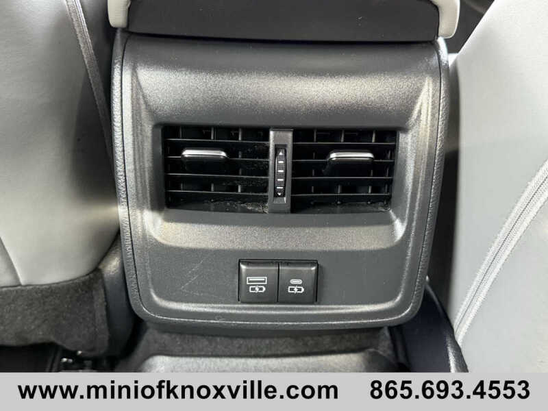 2022 Toyota Avalon XLE