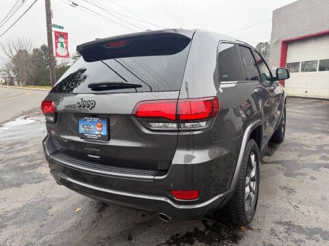 2021 Jeep Grand Cherokee 80th Anniversary Edition