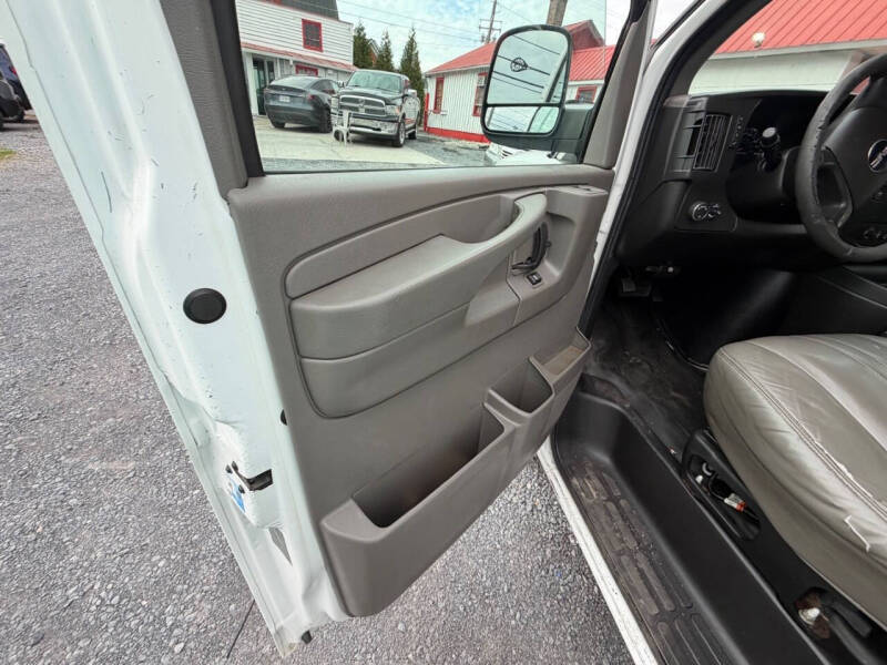 2015 GMC Savana 2500
