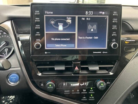 2023 Toyota Camry Hybrid XLE