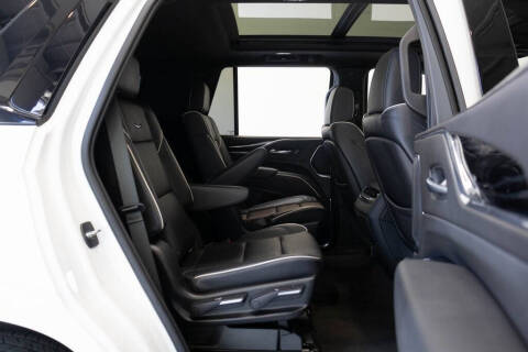 2021 Cadillac Escalade Sport