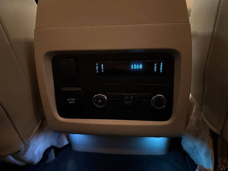 2017 Ford Expedition EL XLT