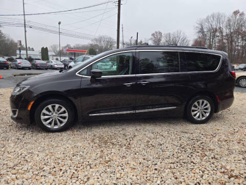 2017 Chrysler Pacifica Touring Plus