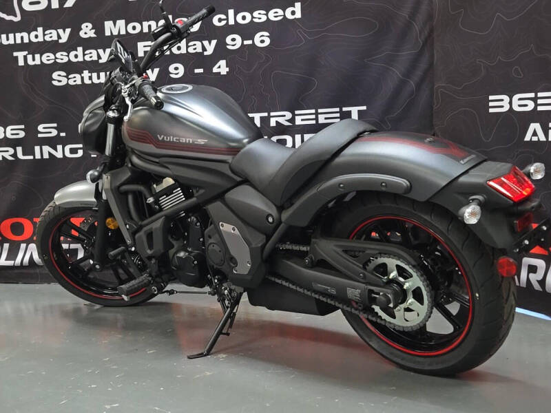 2025 Kawasaki Vulcan S ABS