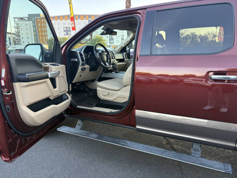 2017 Ford F-150 Lariat
