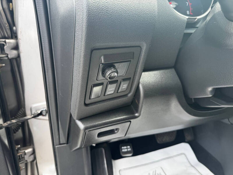 2009 Nissan Rogue S