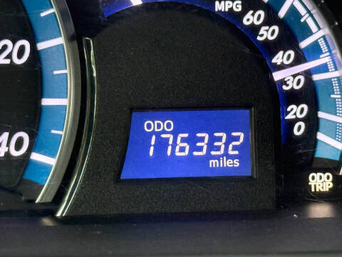 2012 Toyota Camry Hybrid LE