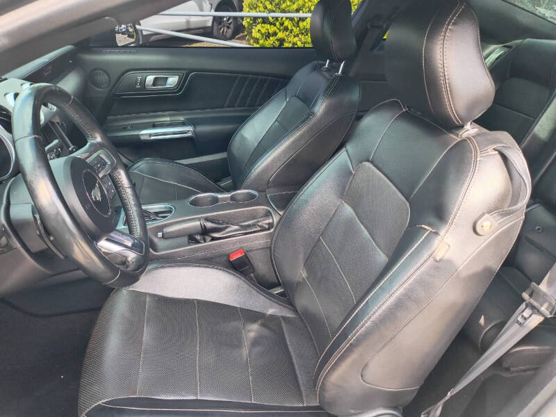 2020 Ford Mustang EcoBoost Premium