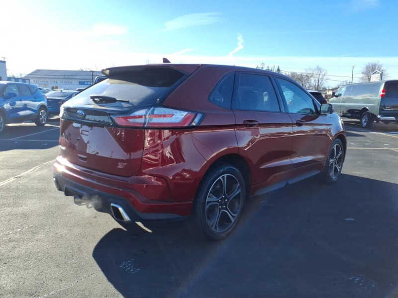 2019 Ford Edge ST