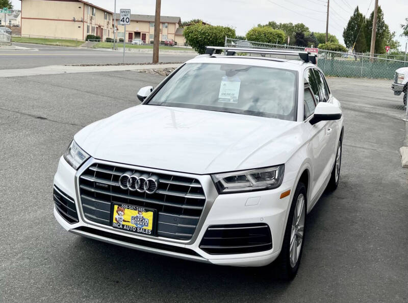 2018 Audi Q5 2.0T quattro Premium Plus