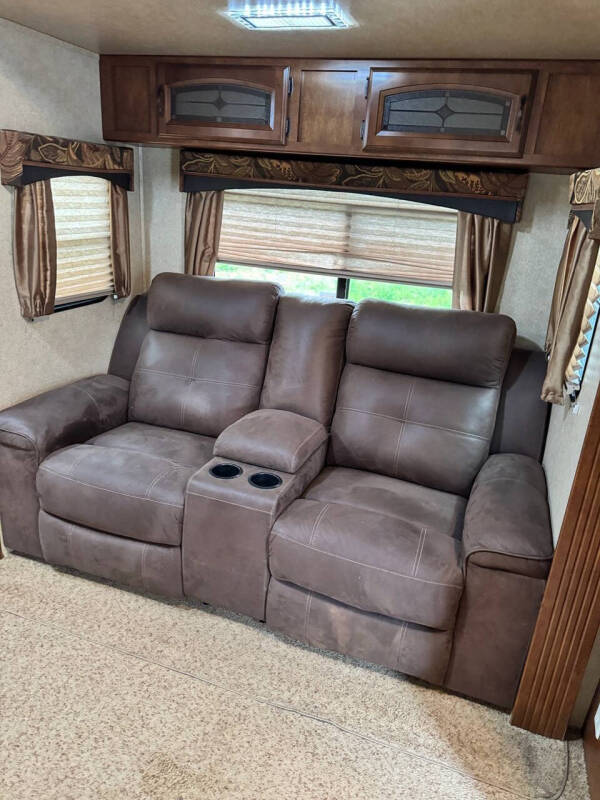 2012 Forest River V-Cross