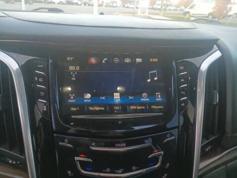 2020 Cadillac Escalade Luxury