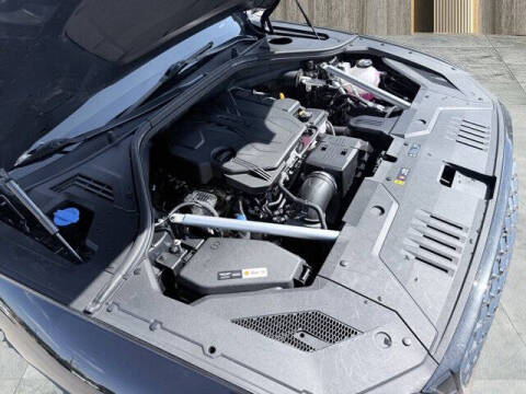 2022 Genesis GV70 2.5T Standard