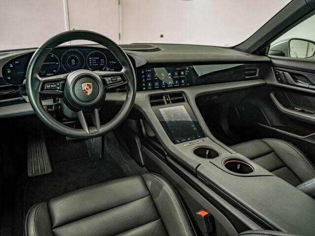 2022 Porsche Taycan