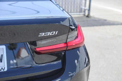 2025 BMW 3 Series 330i xDrive