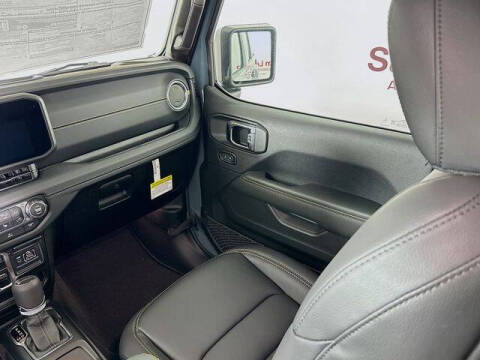 2025 Jeep Gladiator High Tide