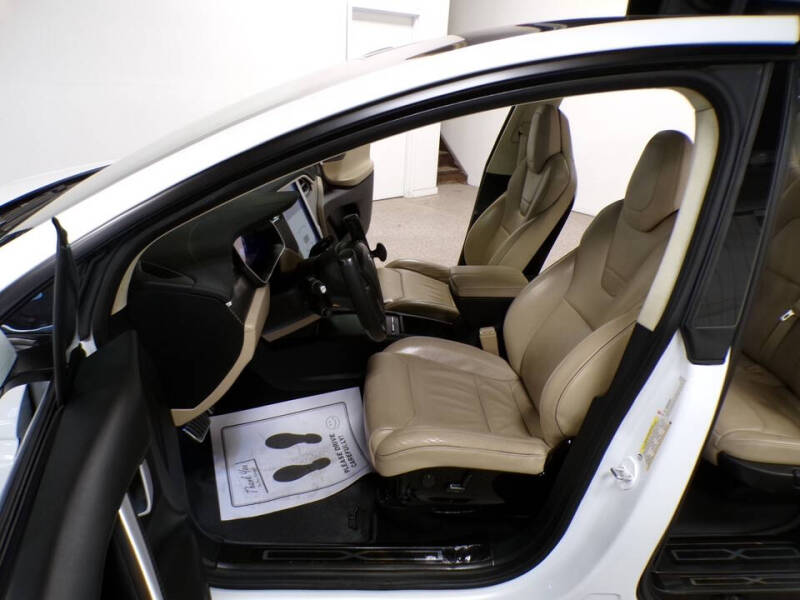 2016 Tesla Model X 90D