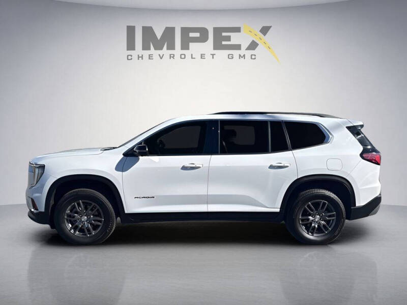 2025 GMC Acadia Elevation