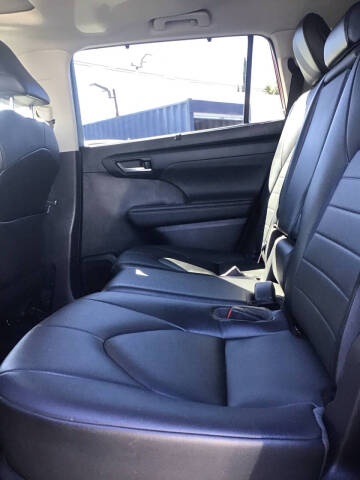 2020 Toyota Highlander XLE