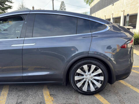 2020 Tesla Model X Long Range Plus