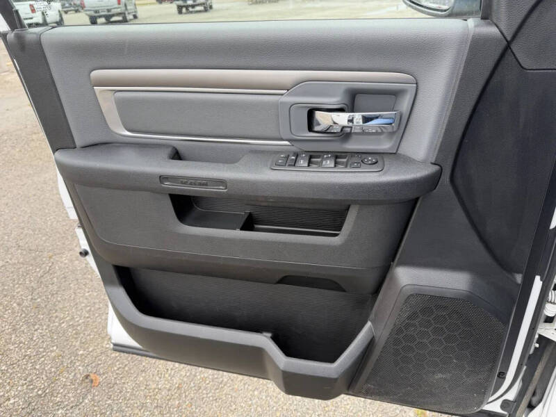 2024 RAM 1500 Classic