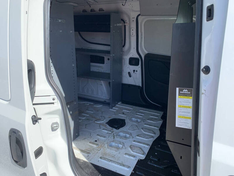 2020 RAM Promaster City SLT photo 15